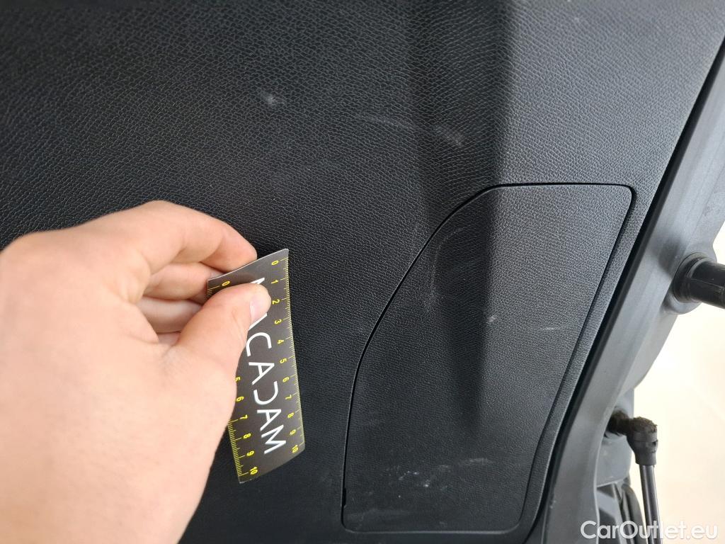  Peugeot  3008  Active Pack 1.5 HDi 130CV BVA8 E6d #8