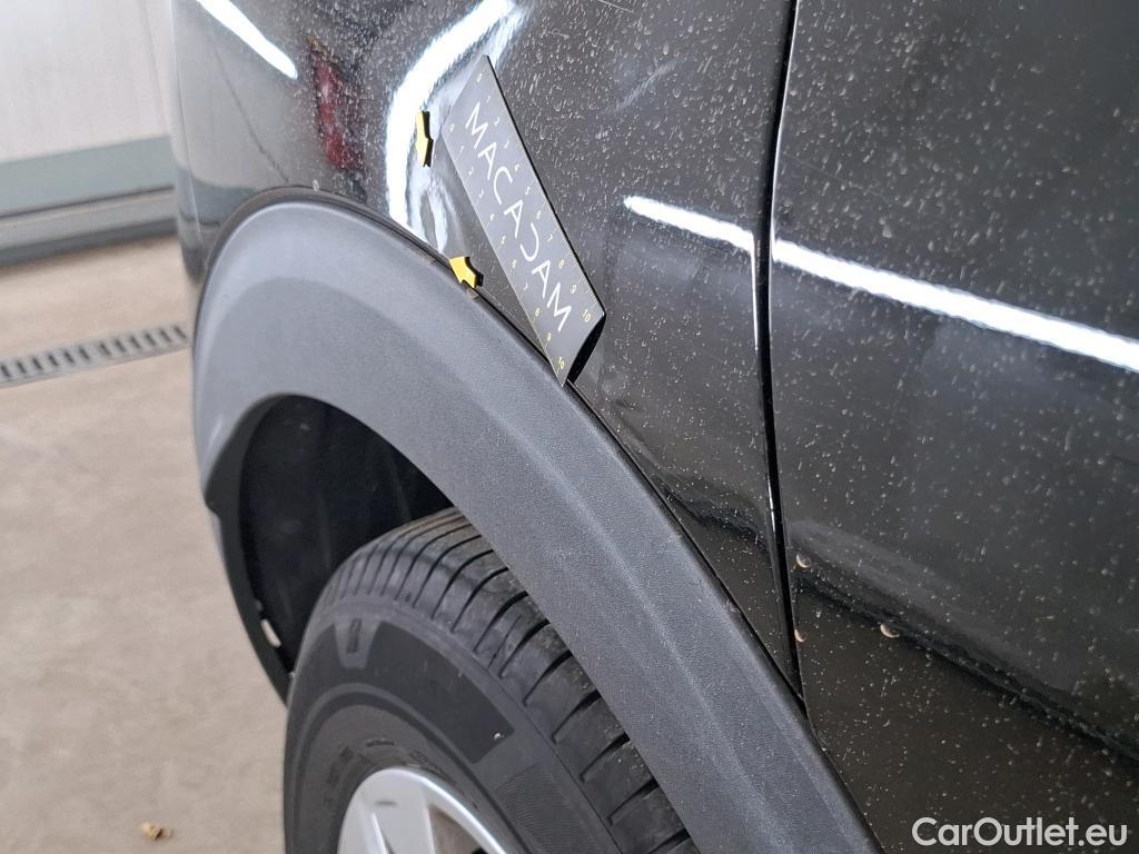  Peugeot  3008  Active Pack 1.5 HDi 130CV BVA8 E6d #10