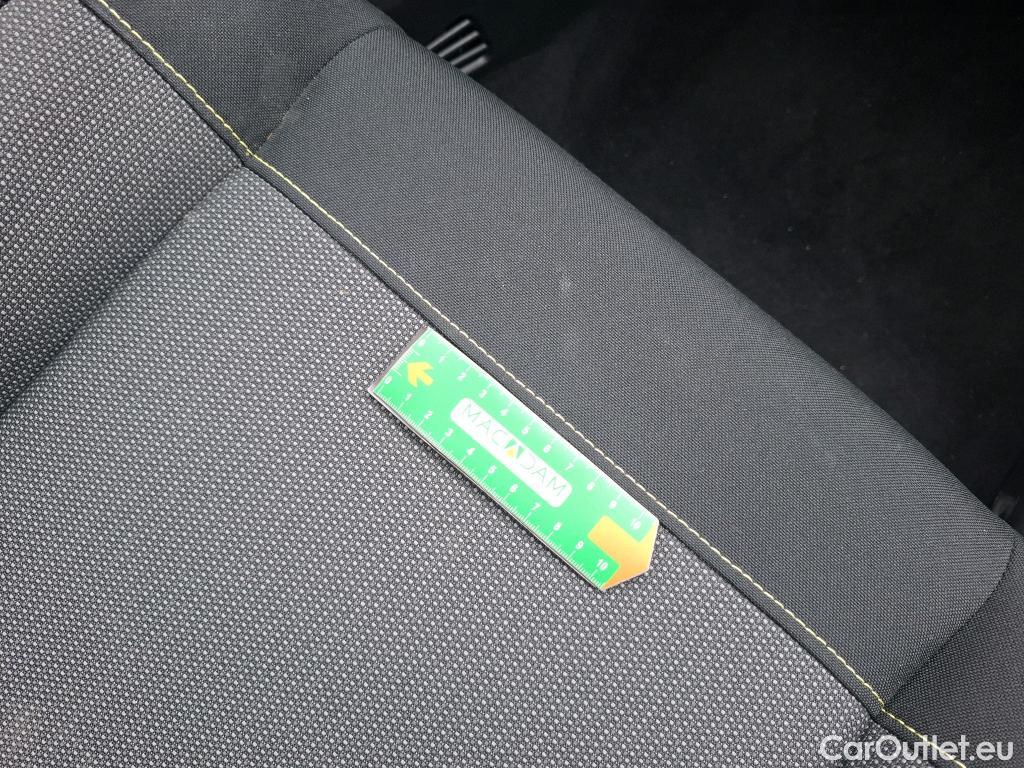  Citroen  C3  Shine Business 1.5 BlueHDI 100CV BVM5 E6dT #12