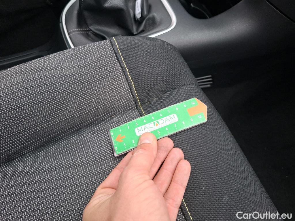  Citroen  C3  Shine Business 1.5 BlueHDI 100CV BVM5 E6dT #13