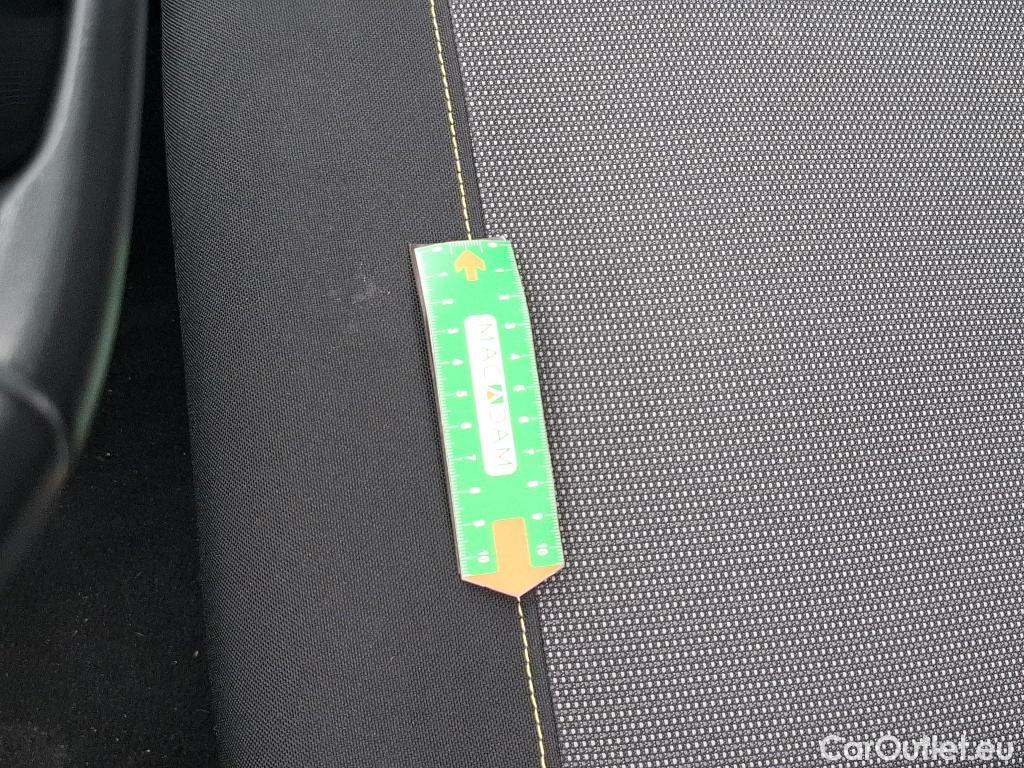  Citroen  C3  Shine Business 1.5 BlueHDI 100CV BVM5 E6dT #17