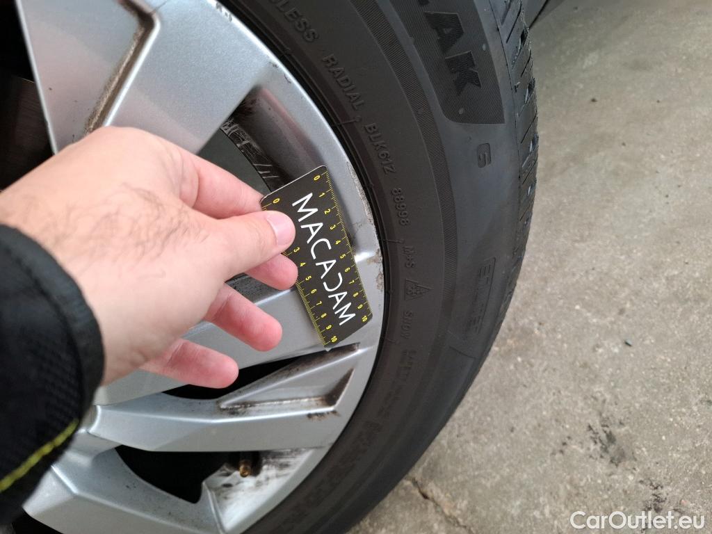  Peugeot  3008  Active Business 1.5 HDi 130CV BVA8 E6d #9