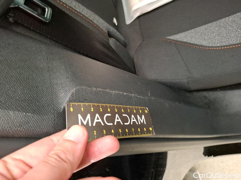  Peugeot  3008  Active Business 1.5 HDi 130CV BVA8 E6d #11