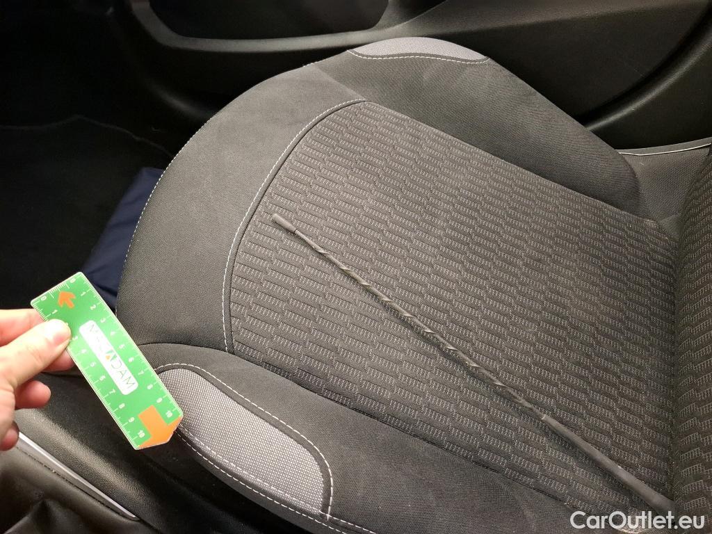  Peugeot  208  Active Business 1.6 HDi 75CV BVM5 E6 #30