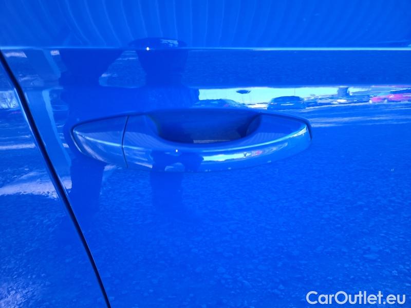  Skoda  Fabia  Combi (2015)  Com.1.0TSI 70 Ambition #25