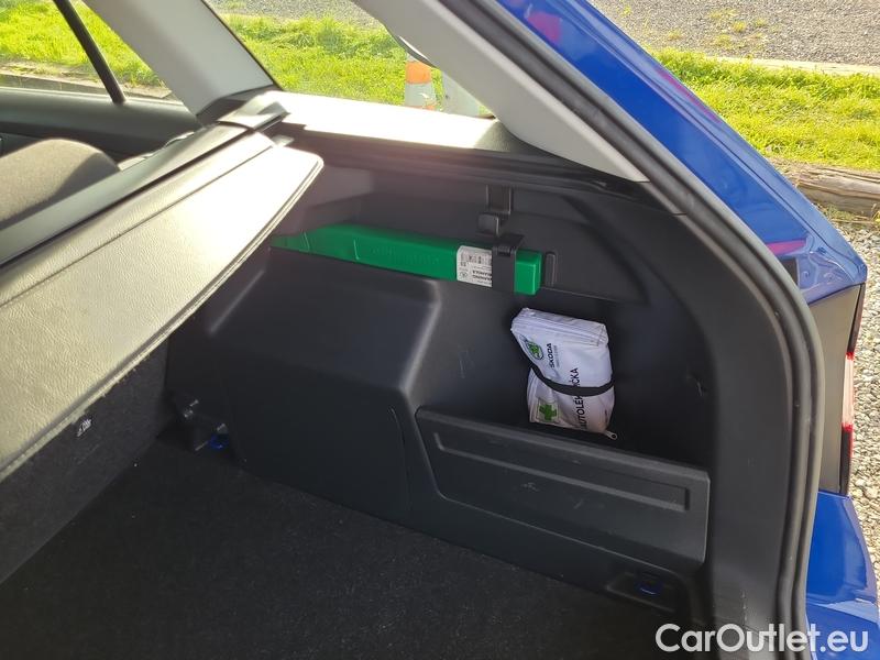  Skoda  Fabia  Combi (2015)  Com.1.0TSI 70 Ambition #16