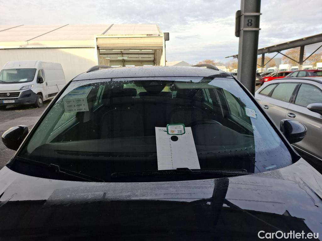  Volkswagen  Tiguan VOLKSWAGEN  / 2020 / 5P / SUV 1.5 TSI 150 DSG7 LIFE PLUS #1