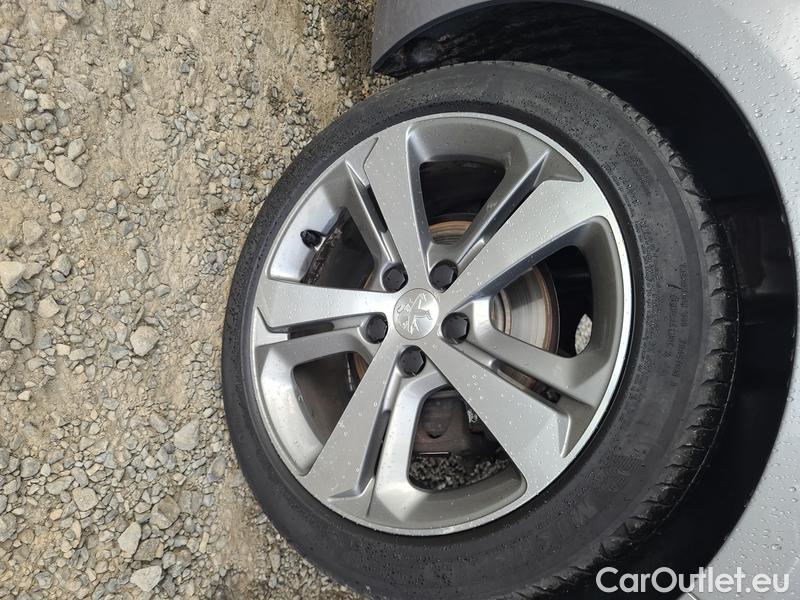  Peugeot  308  II (2013)  SW GT 1.5 BHDi 130 Aut 5d #8