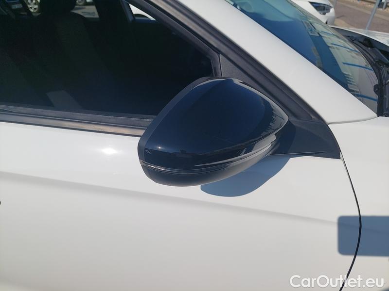  Opel  Corsa  F (2019) e- 100kW Edition AT 5d #12