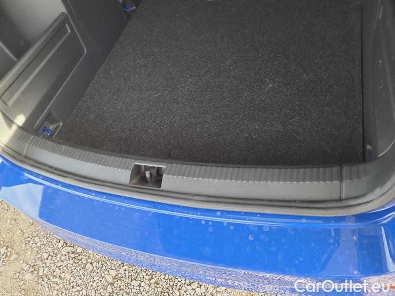  Skoda  Fabia  Combi (2015)  Com.1.0TSI 70 Ambition #15