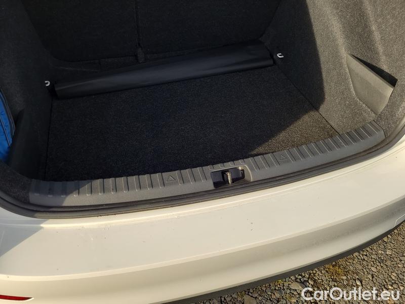  Skoda  Scala  (NW) (2019)  1.0 TSI 81 Ambition AT #14