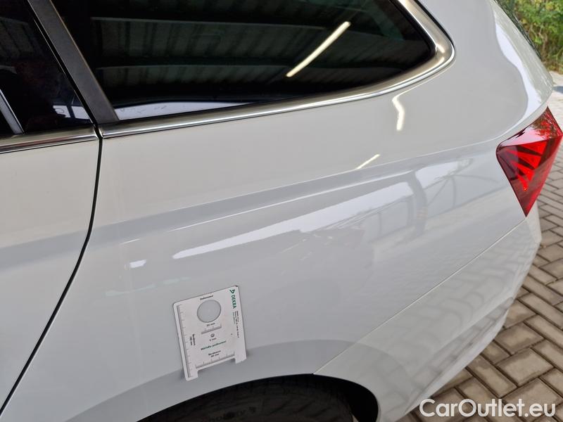  Skoda  Octavia  Combi (NX3)(2020) Oct.Combi 1.5TSI 110 Style Aut #4