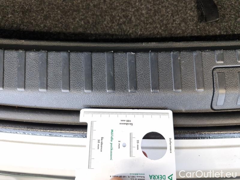  Skoda  Octavia  Combi (NX3)(2020) Oct.Combi 1.5TSI 110 Style Aut #12