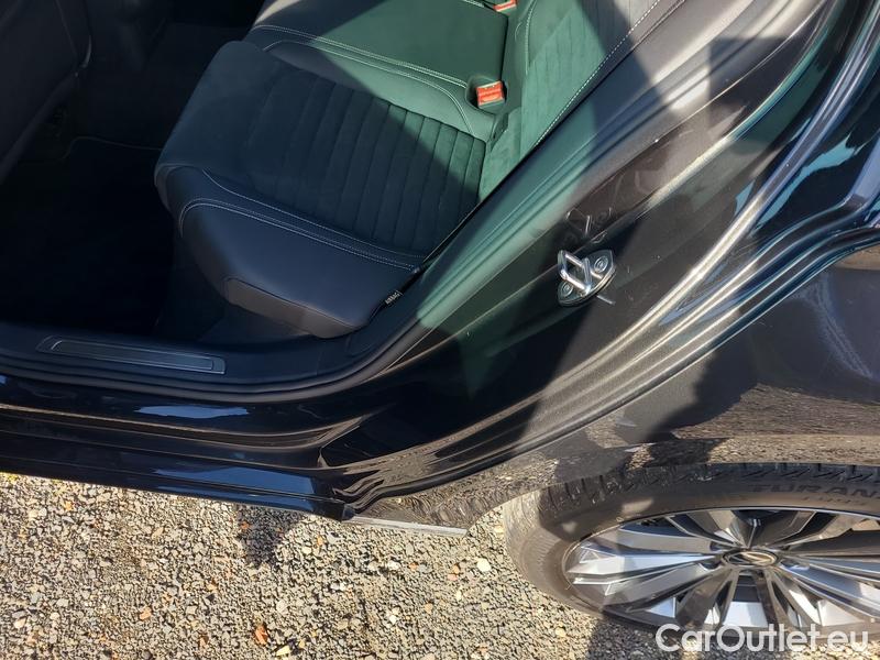  Volkswagen  Passat  Variant (CB5) (2019) Pas.Var.2.0TDI 147 Elegan.AT #7