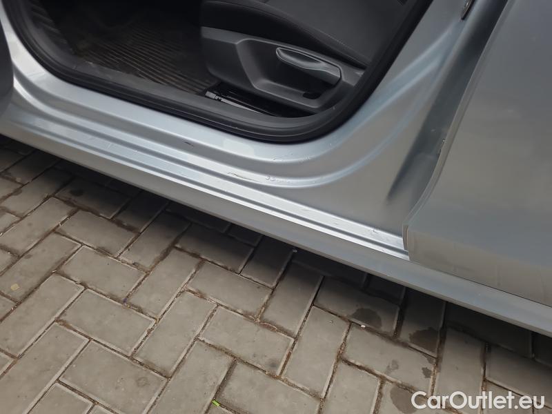  Skoda  Octavia  Lim. (NX3)(2020)  2.0TDI 85 Ambition 5d #4