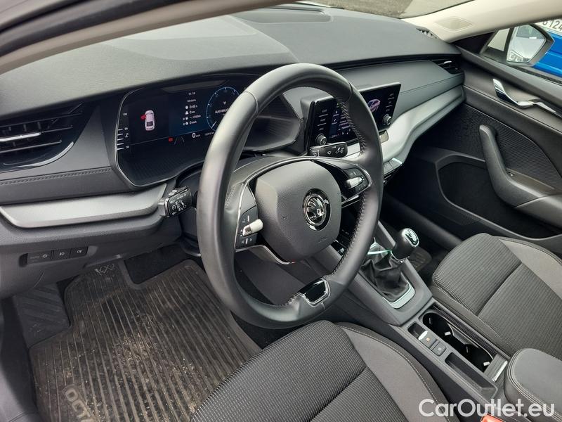  Skoda  Octavia  Lim. (NX3)(2020)  1.5TSI 110 Ambition 5d #9