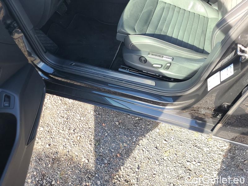  Volkswagen  Passat  Variant (CB5) (2019) Pas.Var.2.0TDI 147 Elegan.AT #23