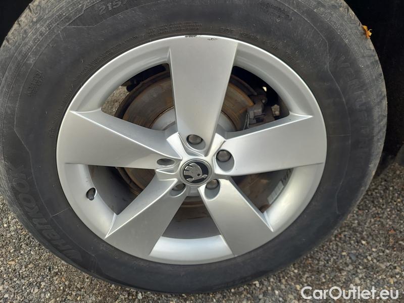  Skoda  Kodiaq  (2016)  1.5TSI 110 Active #38