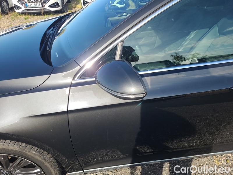  Volkswagen  Passat  Variant (CB5) (2019) Pas.Var.2.0TDI 147 Elegan.AT #3