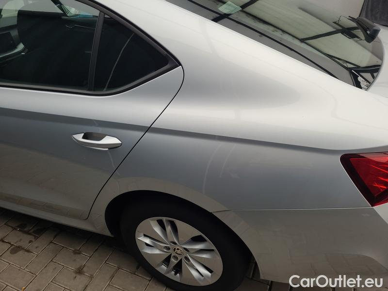  Skoda  Octavia  Lim. (NX3)(2020)  2.0TDI 85 Ambition 5d #10