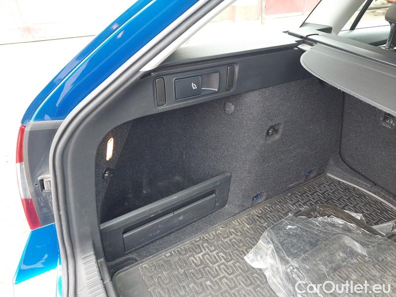  Skoda  Octavia  Combi (NX3)(2020)  Com TDI 110 Style #18