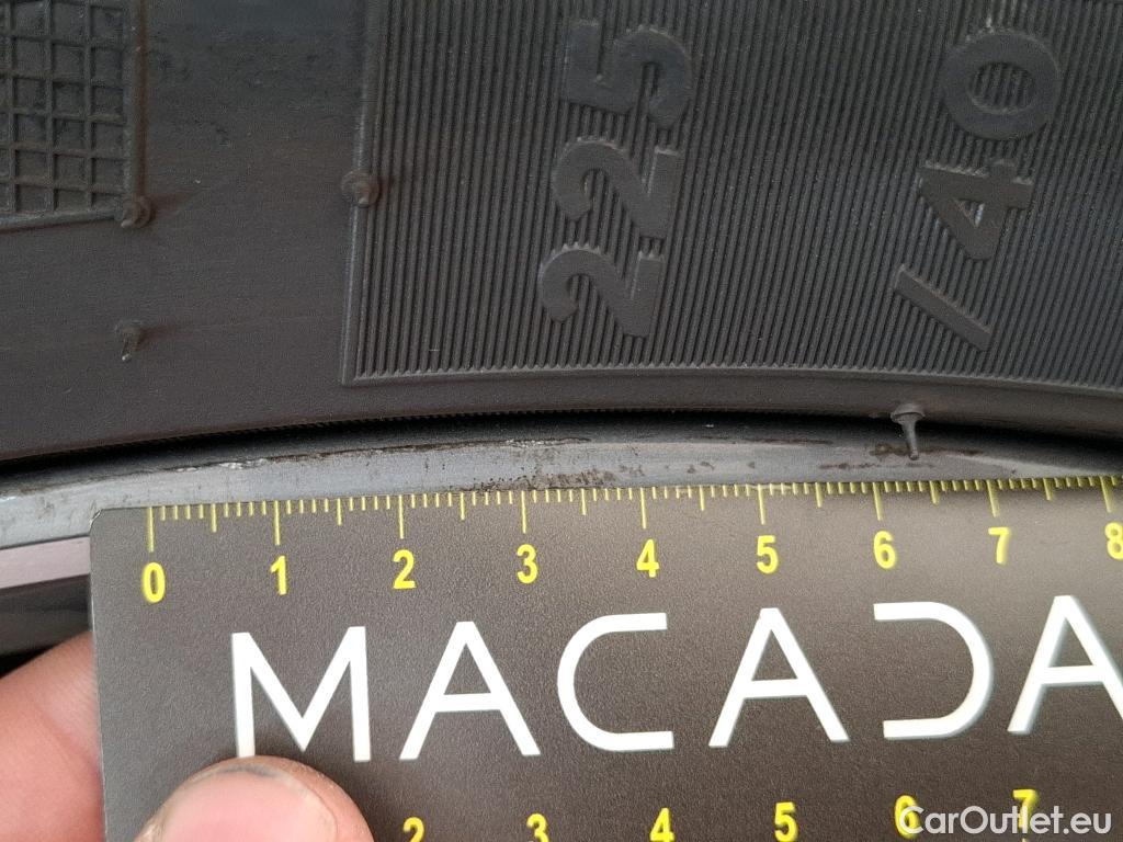  Audi  A3 AUDI  Sportback / 2020 / 5P / Berline 35 TFSI 150 MHEV S Tronic S Line #13