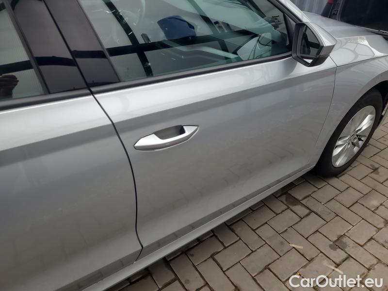  Skoda  Octavia  Lim. (NX3)(2020)  2.0TDI 85 Ambition 5d #19