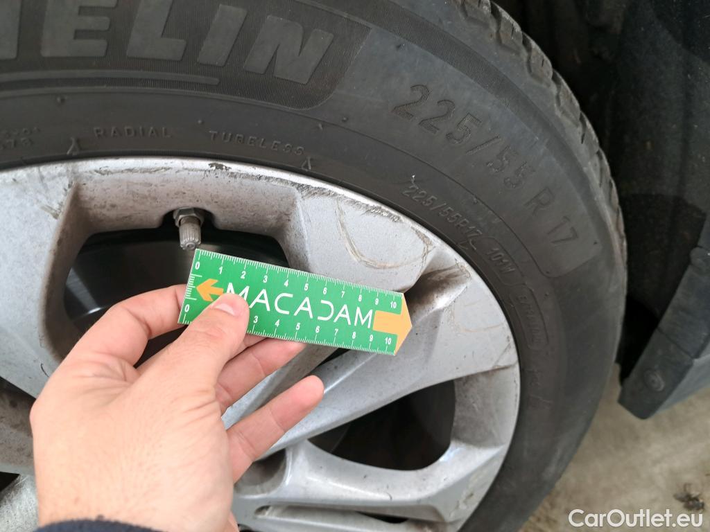  Bmw  X1 BMW  / 2019 / 5P / SUV xDrive25e Business Design BVA6 #54