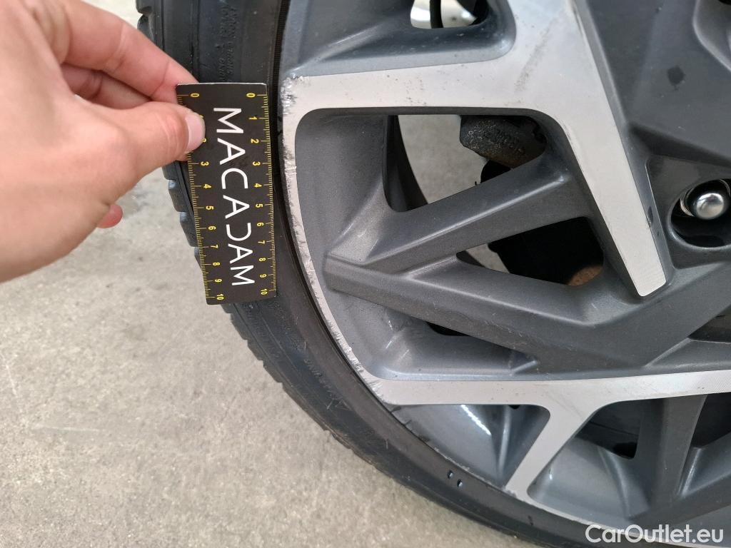  Hyundai  Konna Kona Creative Hybrid 2WD 1.6 GDI 140CV BVA6 E6d #14