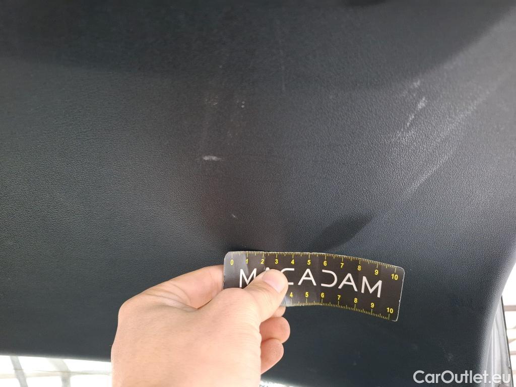  KIA  Ev6 KIA  / 2021 / 5P / SUV BEV 77.4 KWH AIR ACTIVE BUSINESS #21