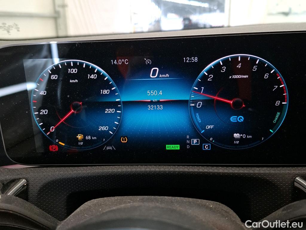  Mercedes  A-Klasse MERCEDES-BENZ Classe A Compact / 2018 / 5P / Berline A 250 e AMG Line 8G-DCT #38