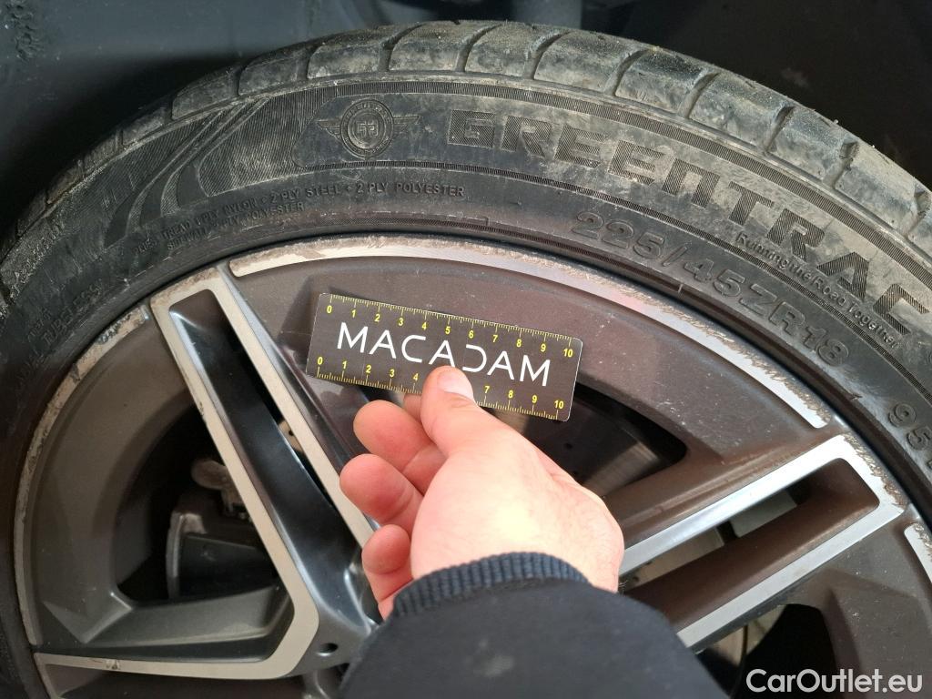  Mercedes  A-Klasse MERCEDES-BENZ Classe A Compact / 2018 / 5P / Berline A 250 e AMG Line 8G-DCT #22