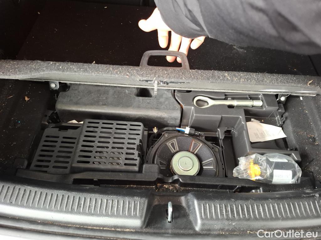  Mercedes  A-Klasse MERCEDES-BENZ Classe A Compact / 2018 / 5P / Berline A 250 e AMG Line 8G-DCT #10