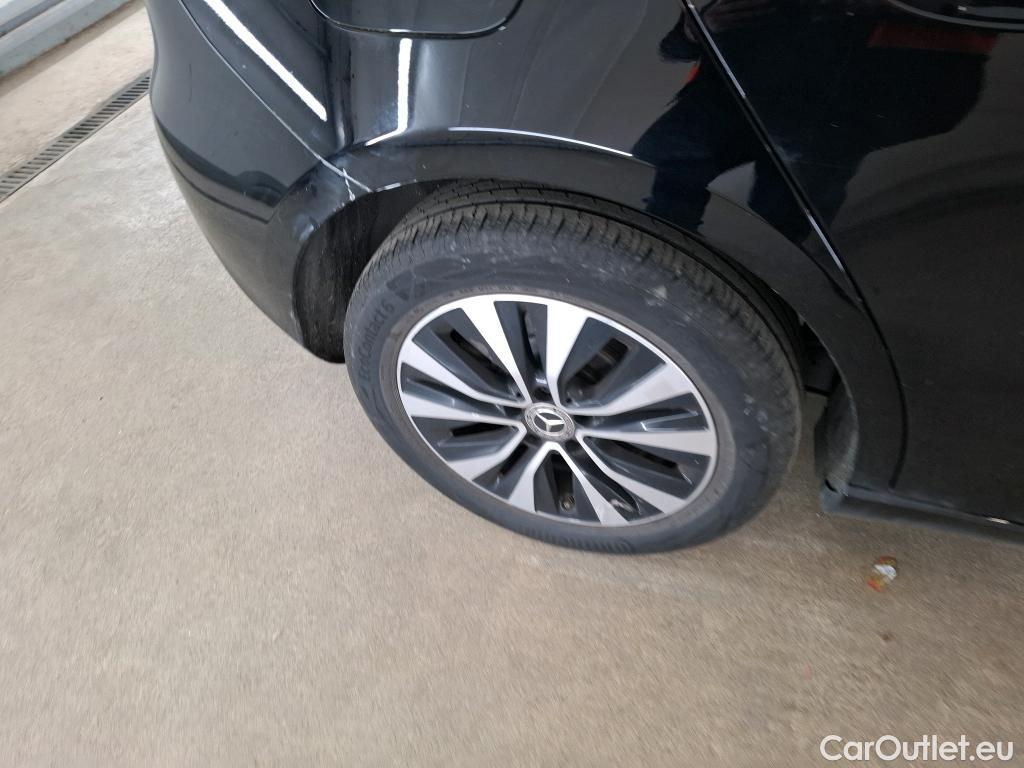  Mercedes  A-Klasse MERCEDES-BENZ Classe A Compact / 2018 / 5P / Berline A 250 e Style Line 8G-DCT #6