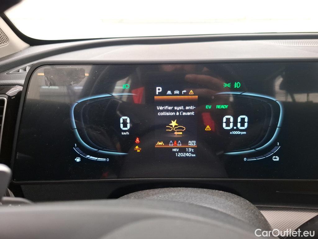  KIA  Sportage KIA  / 2021 / 5P / SUV 1.6 T-GDI 265 PHEV AUTO 4WD ACTIVE BUSIN #19