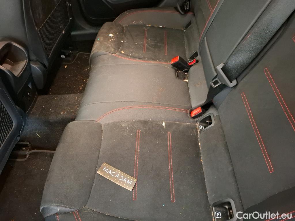  Mercedes  A-Klasse MERCEDES-BENZ Classe A Compact / 2018 / 5P / Berline A 250 e AMG Line 8G-DCT #37