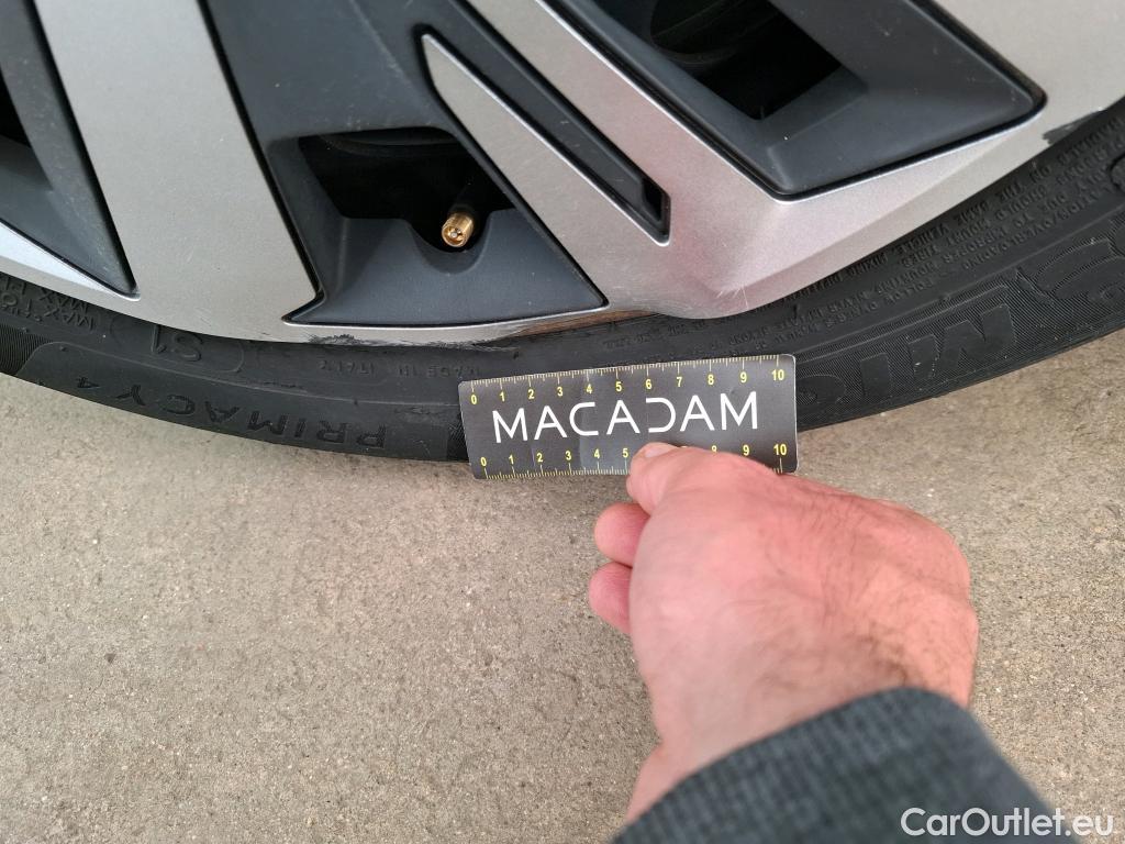  Peugeot  208  (e-) Active Business 50kWh BVA #10