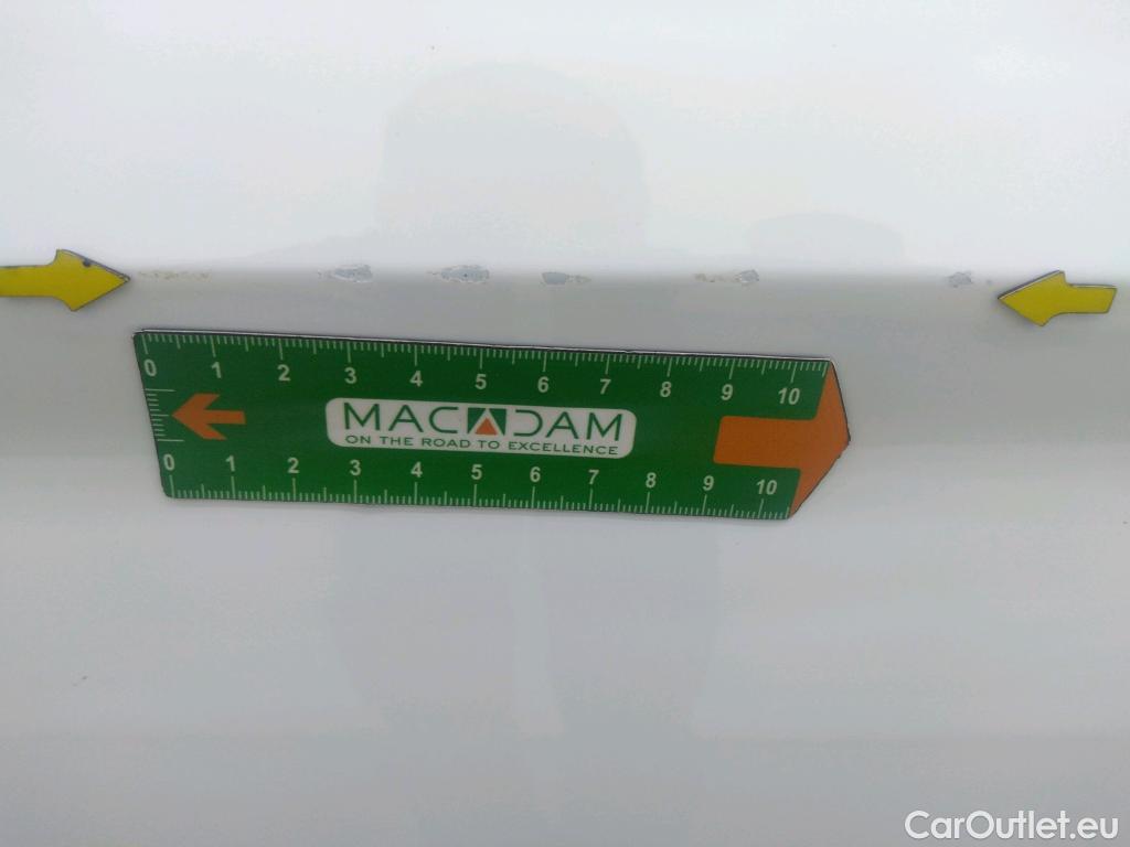  Opel  Corsa  F e Edition Business 50kWh BVA #19