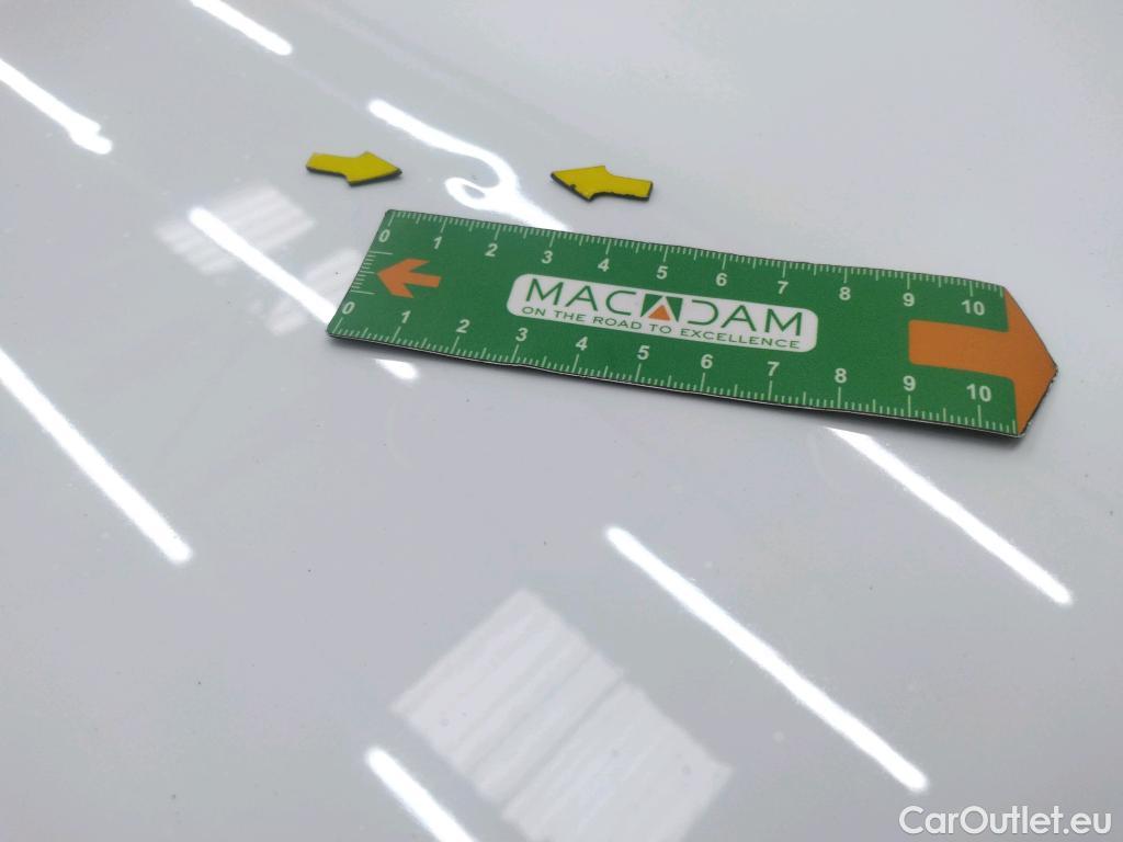  Opel  Corsa  F e Edition Business 50kWh BVA #7