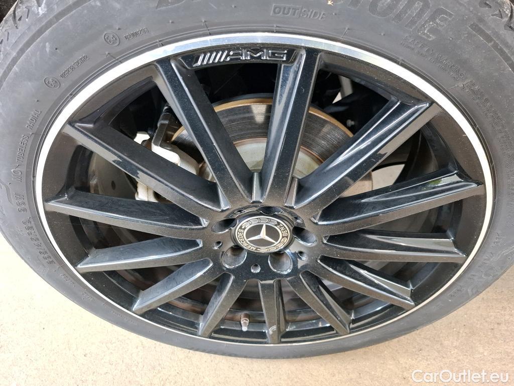  Mercedes  GLA MERCEDES-BENZ  / 2020 / 5P / SUV 1.3  250 e AMG LINE DCT #10