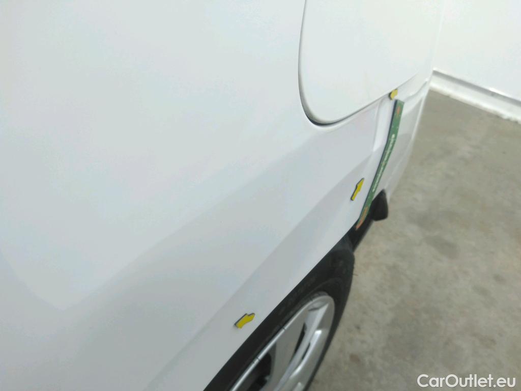  Opel  Corsa  F e Edition Business 50kWh BVA #5