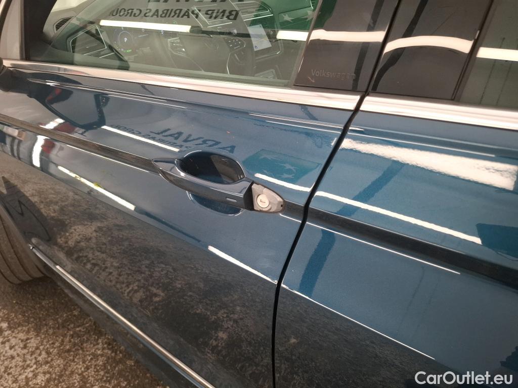  Volkswagen  Tiguan VOLKSWAGEN  / 2020 / 5P / SUV 1.4 eHybrid 245 DSG6 R-Line Exclusive #14