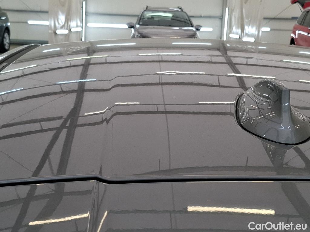  Bmw  Serie 1 BMW Série 1 / 2019 / 5P / Berline 116i DKG7 Business Design #15