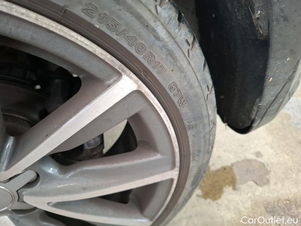  Audi  A1 Sportback  Ambition Luxe 1.4 TFSI 125CV BVA7 E6 #31