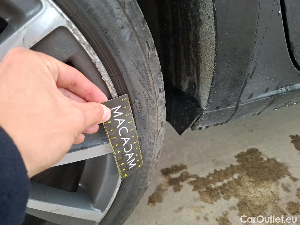  Audi  A1 Sportback  Ambition Luxe 1.4 TFSI 125CV BVA7 E6 #26