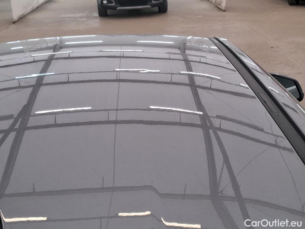  Bmw  Serie 1 BMW Série 1 / 2019 / 5P / Berline 116i DKG7 Business Design #13