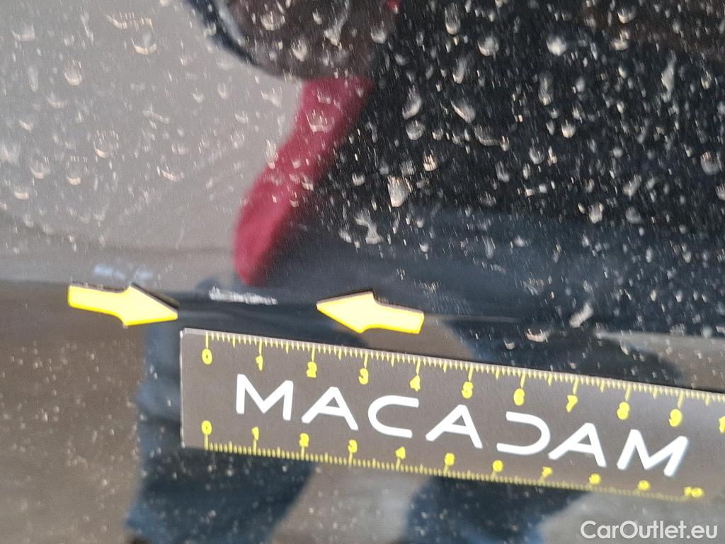  Audi  Q2 AUDI  5p SUV 1.0 TFSI 116 S Tronic Business Line #48