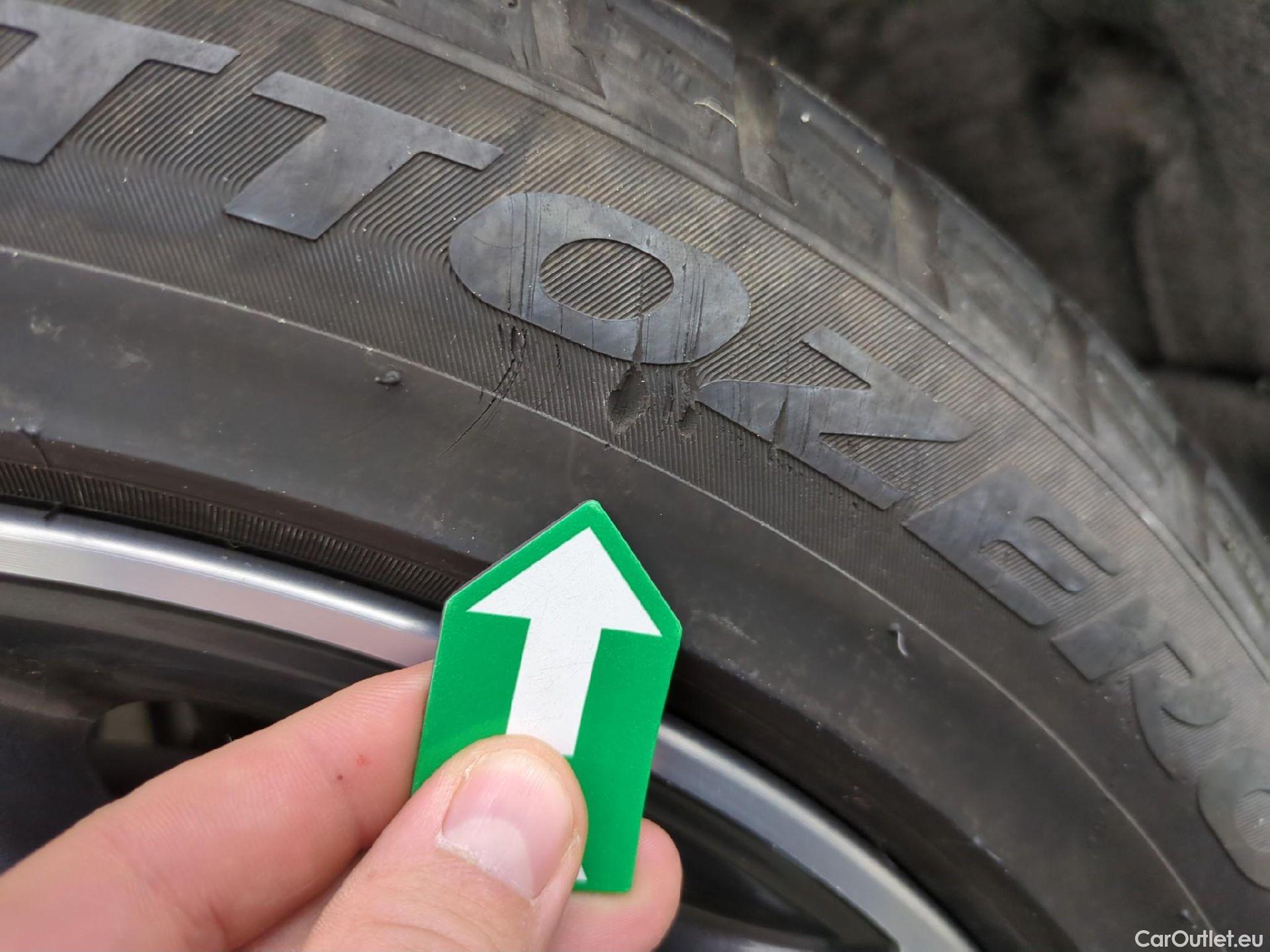  Bmw  X1 Série  sDrive 18 i xLine 1.5 140CV BVA7 E6dT #21