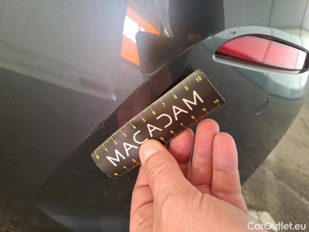  Bmw  Serie 1 Série 1 Berline 116 d Lounge 1.5 115CV BVA7 E6d #4