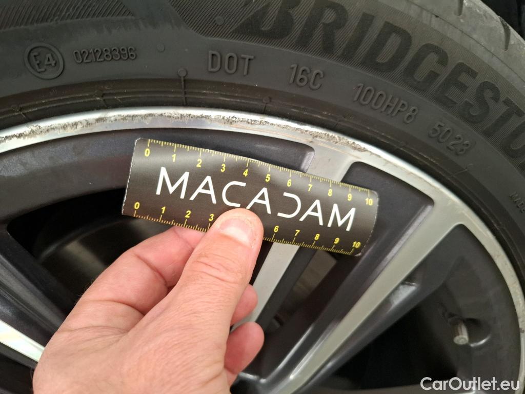  Bmw  Serie 1 Série 1 Berline 116 d Lounge 1.5 115CV BVA7 E6d #27